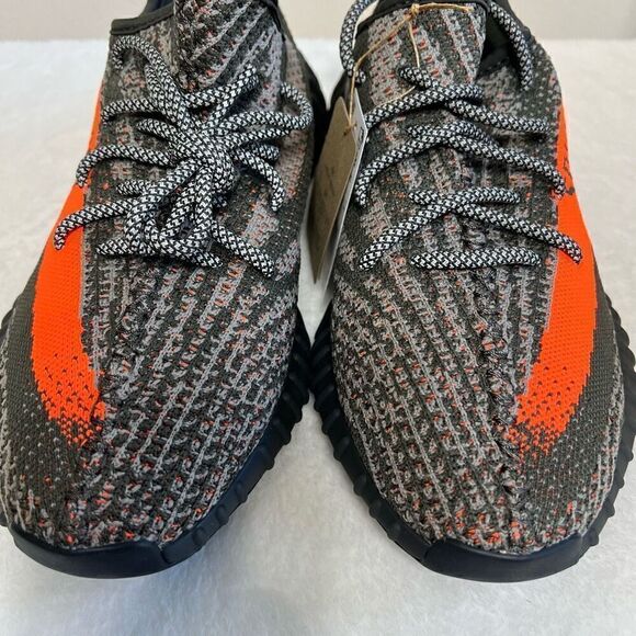 Yeezy Boost 350 V2 Carbel Stegrey/Solred NEW IN BOX 9 Mens main image 5